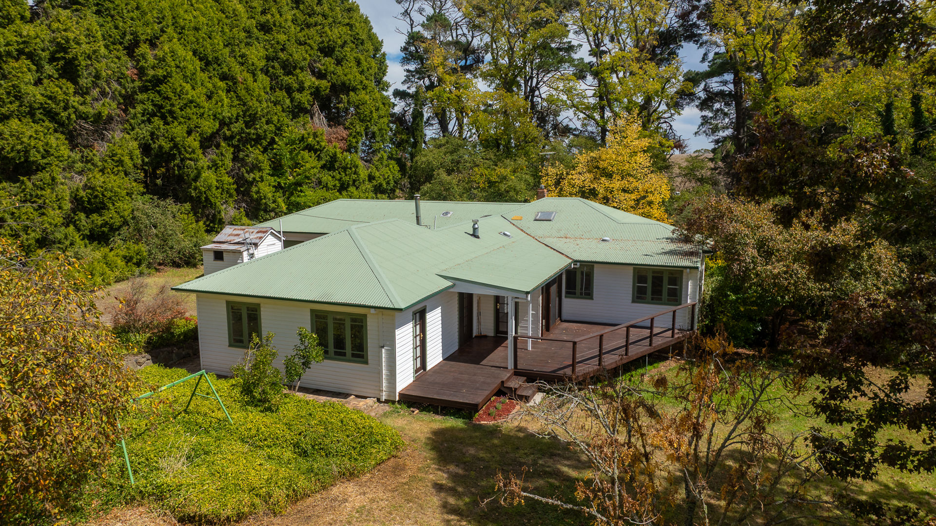 "Rose Vall Toms Gully Road Black Mountain NSW 2365