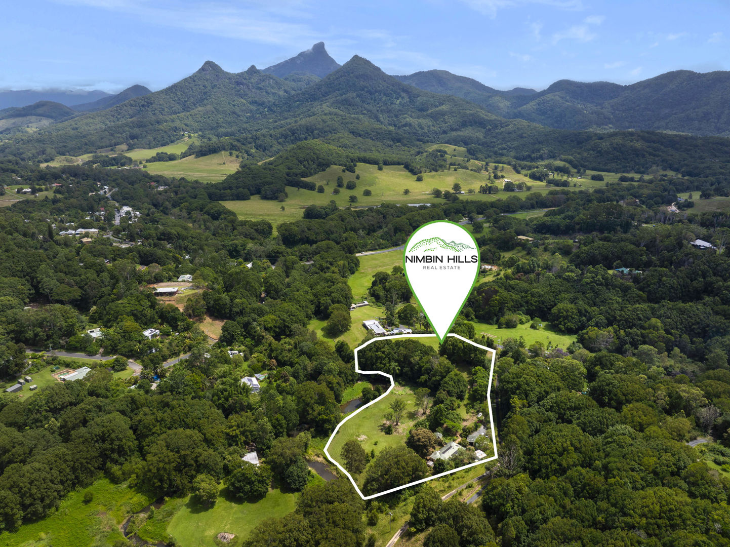 34 Meadow Place Uki NSW 2484