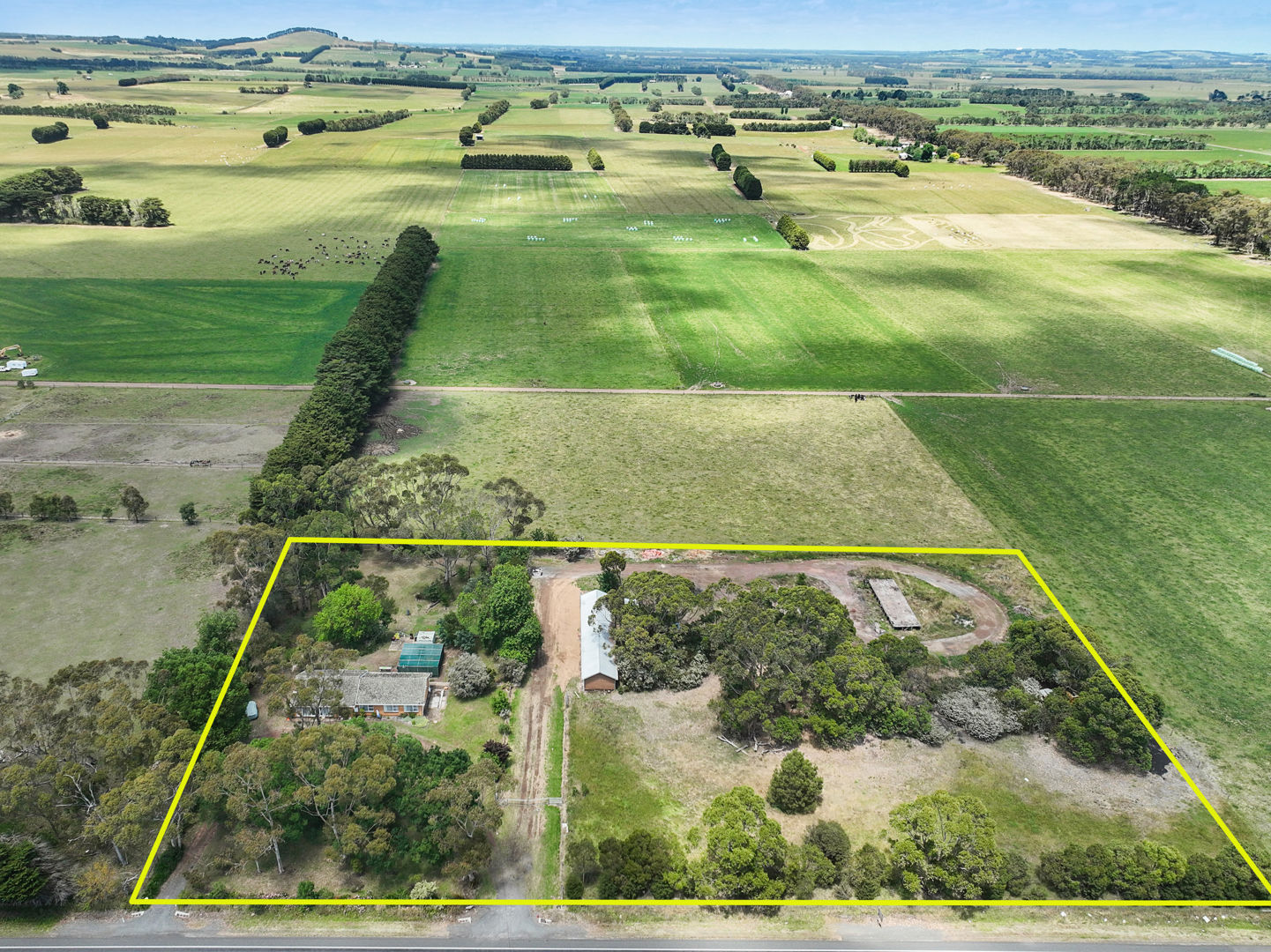 5609 Princes Highway Boorcan VIC 3265