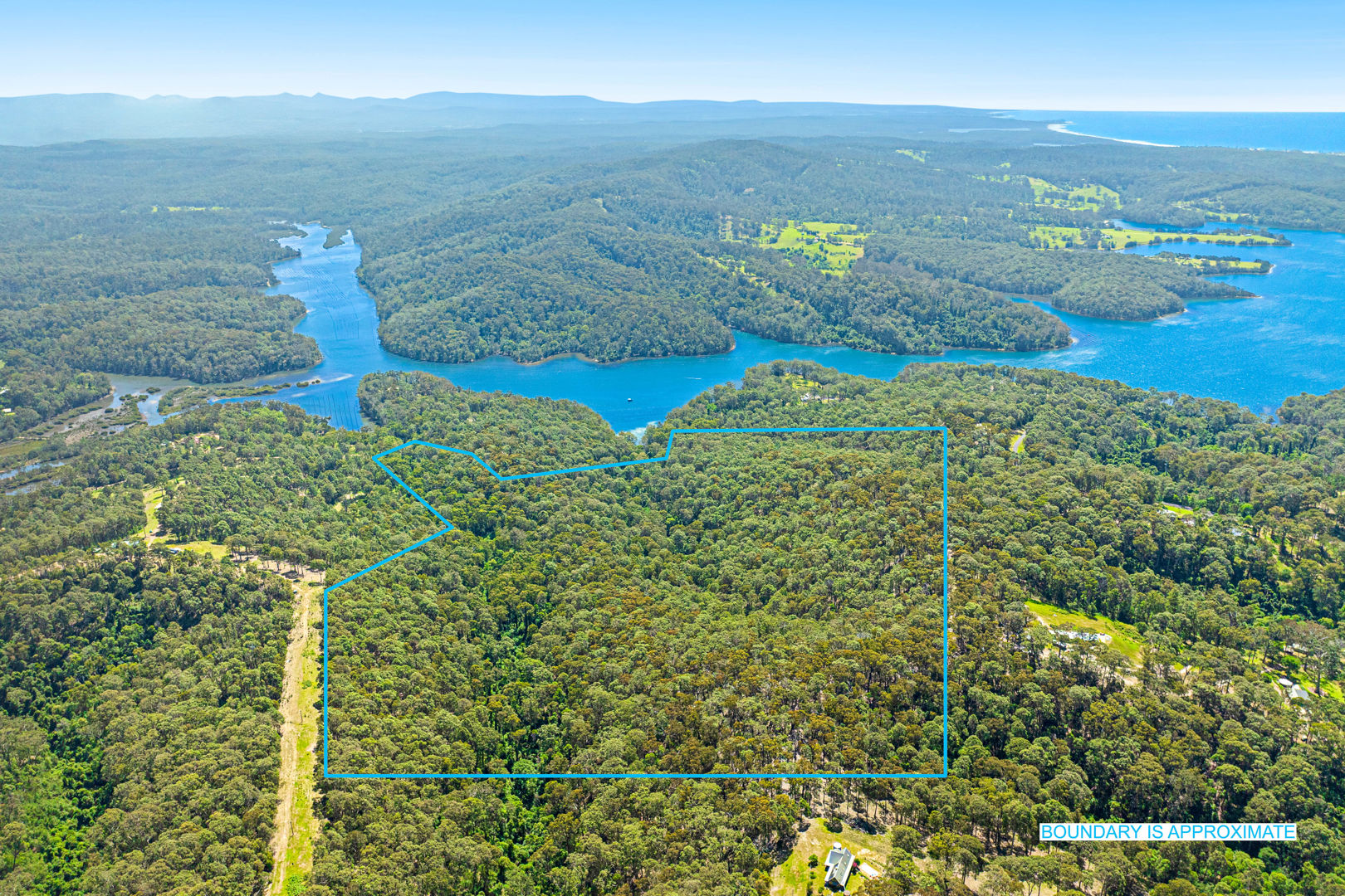 100 Hobbs Point Road Narooma NSW 2546