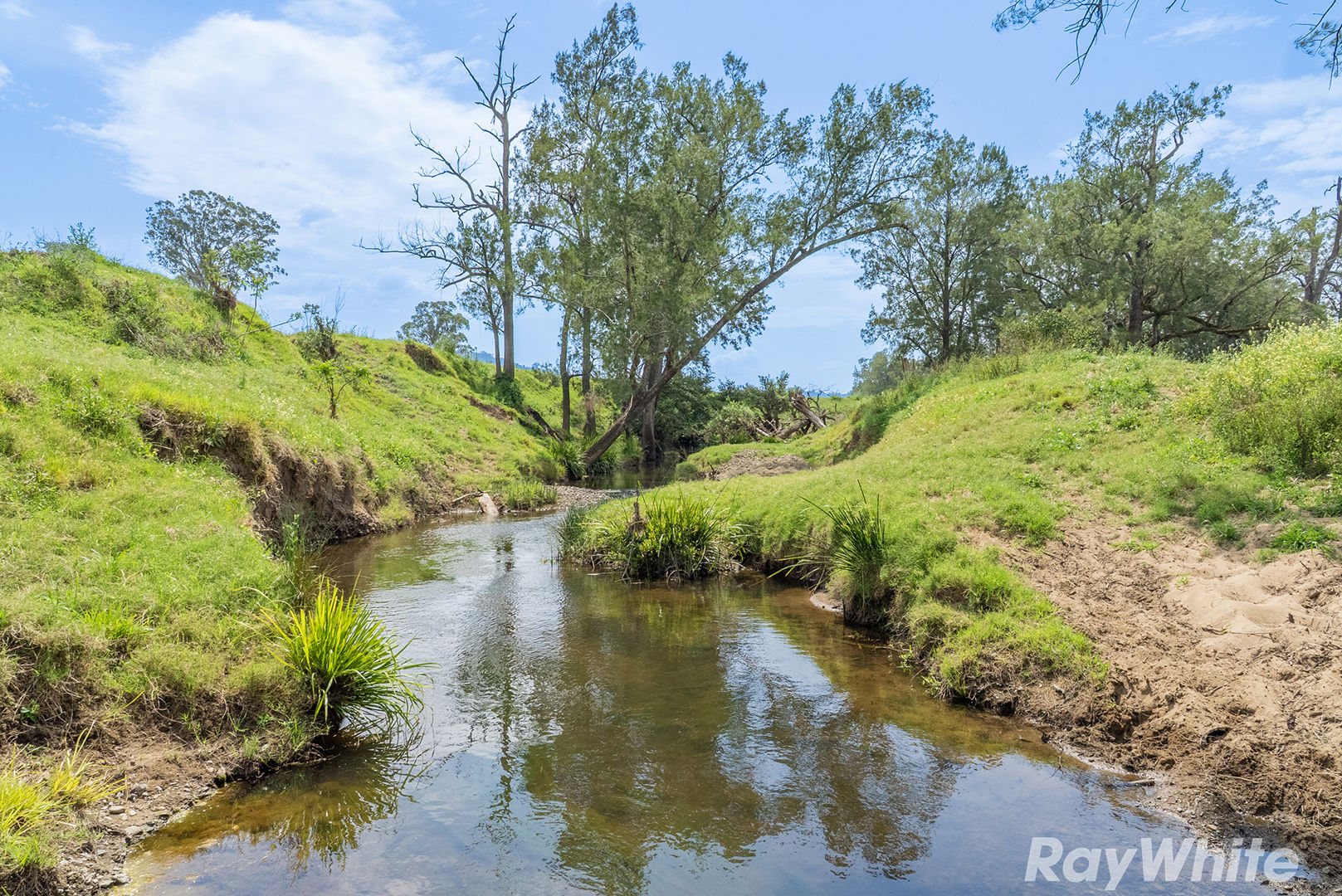 88 Turnbulls Road East Gresford NSW 2311