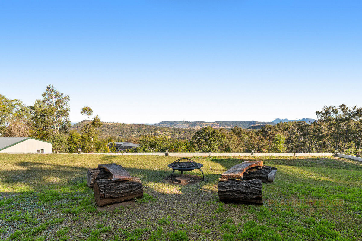 1 Farwell Close Kooralbyn QLD 4285