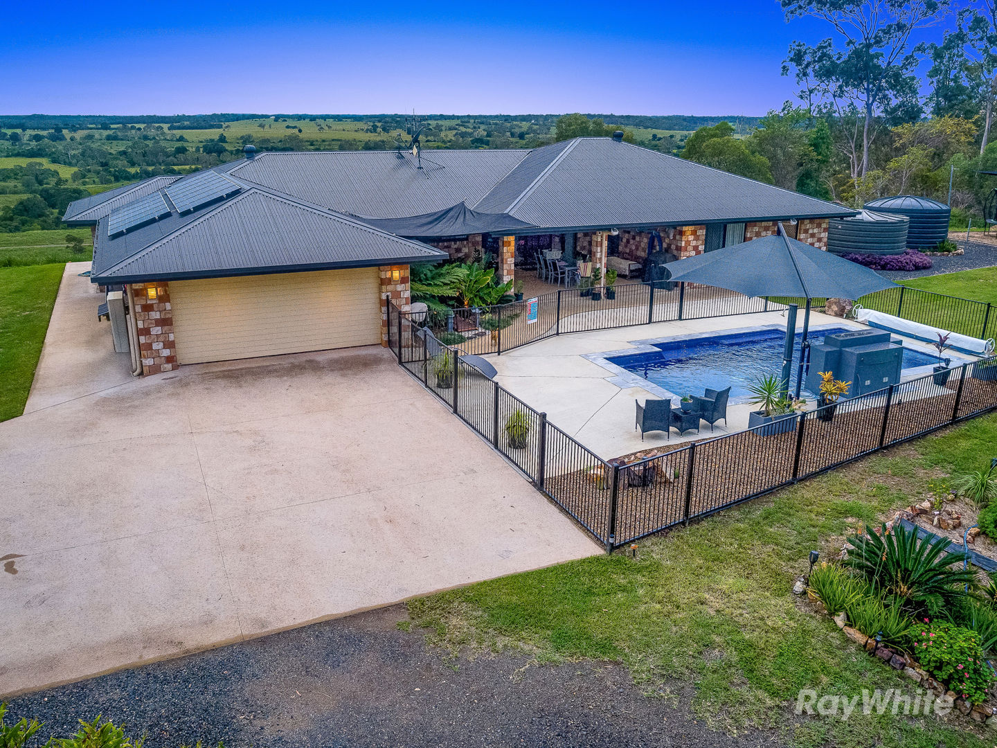 127 River Road Bungadoo QLD 4671