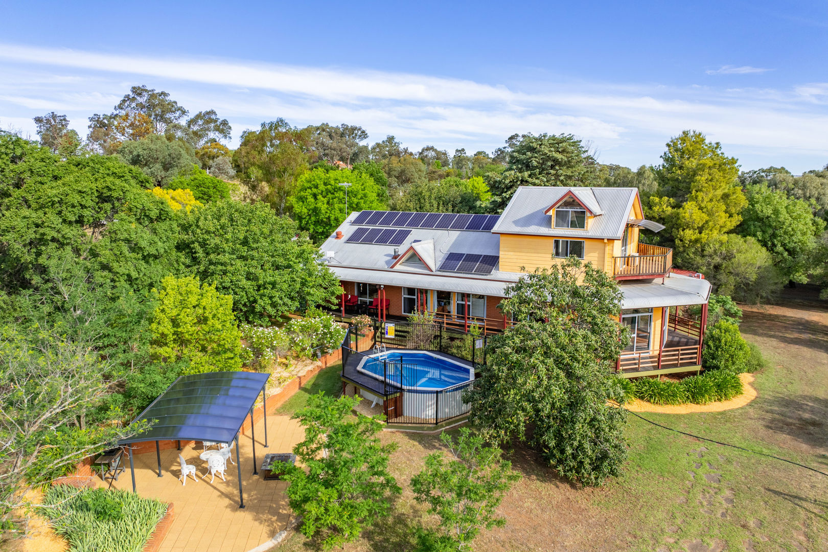 43 Military Parade Cowra NSW 2794