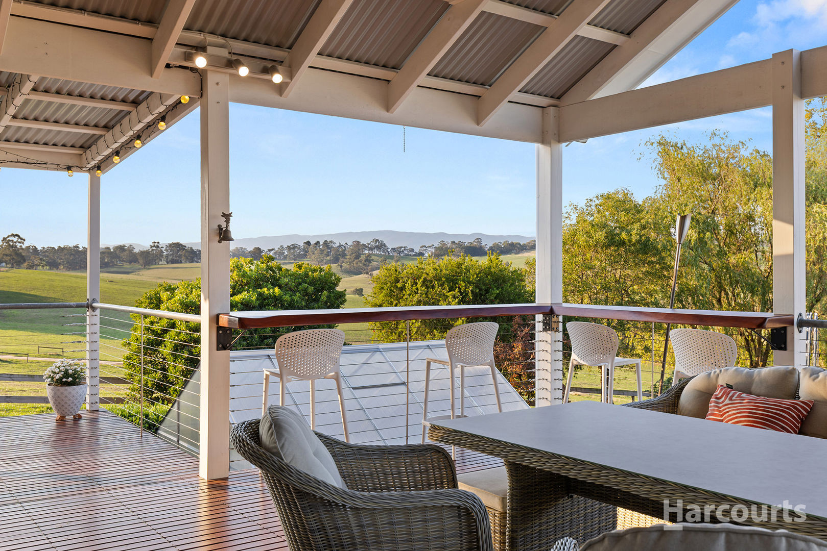 2024 Willow Grove Road Hill End VIC 3825