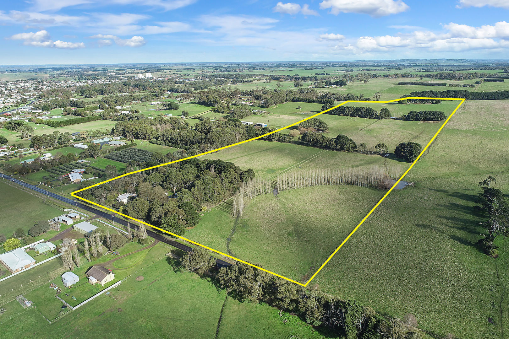 47 Cemetery Rd Cobden VIC 3266