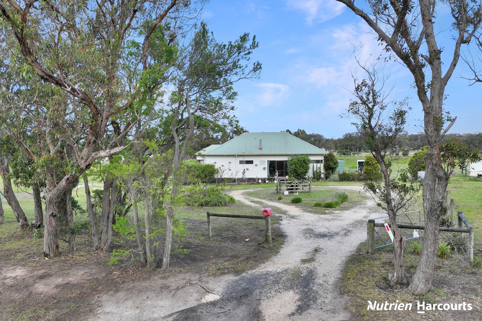 69 R Foats Road Woodside VIC 3874