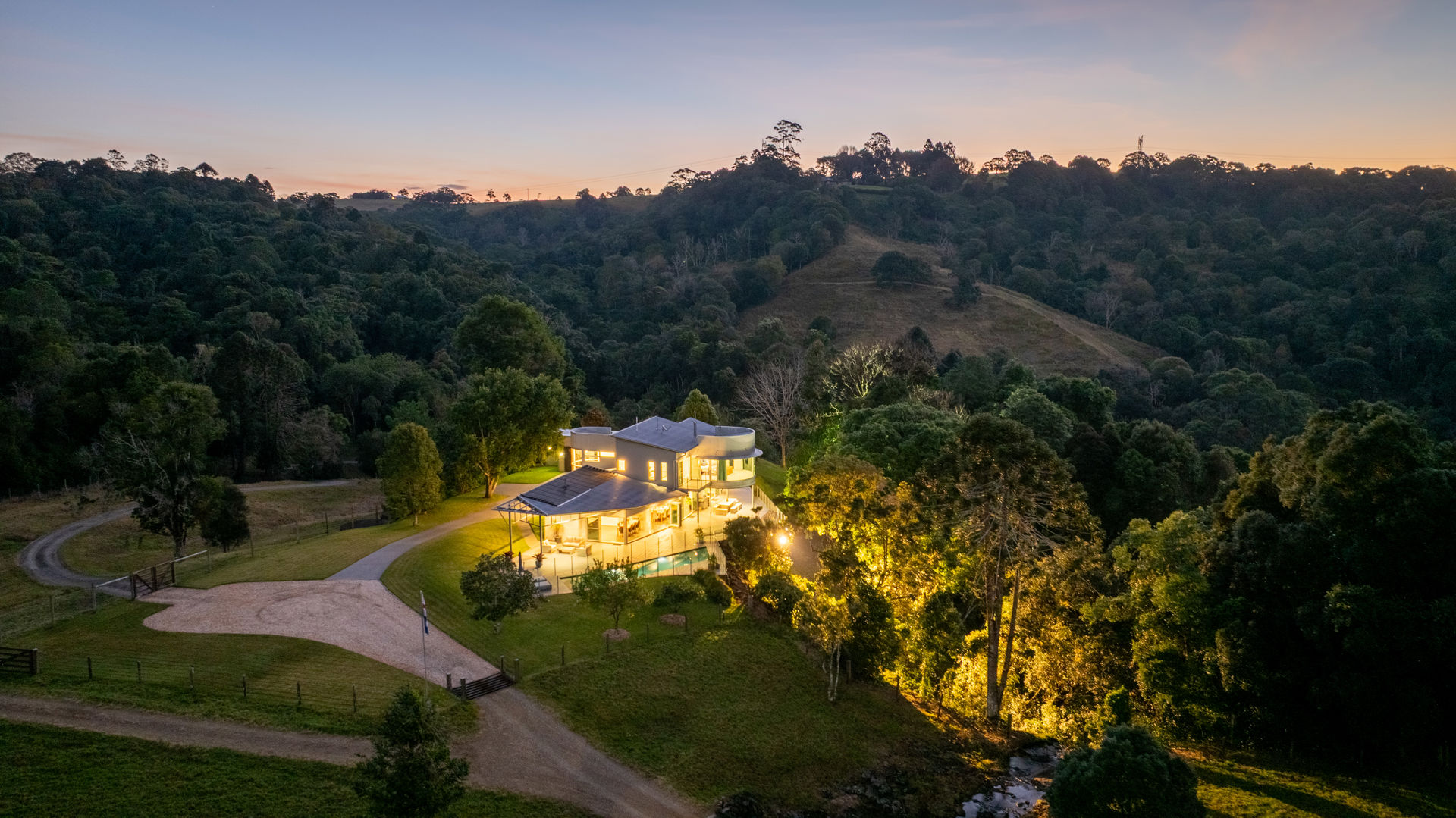 55 Trail Road Maleny QLD 4552