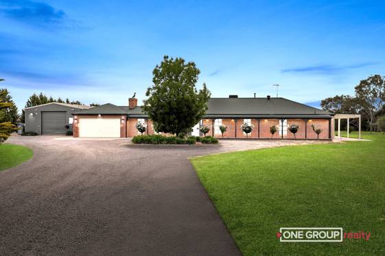 45 Heritage Way Mickleham VIC 3064