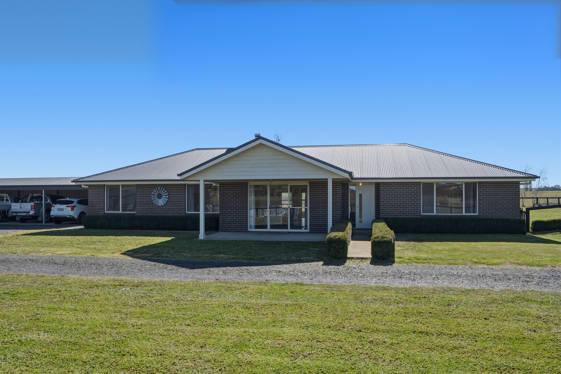 512 Neville Road Blayney NSW 2799