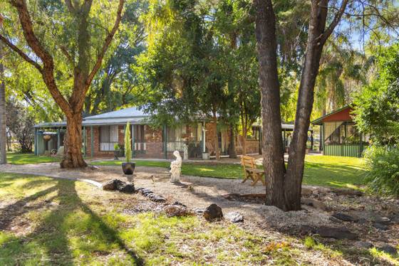 54 Lorrimer Street Oakey QLD 4401
