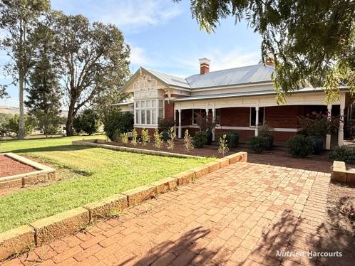 "Nundah" Katrine Road Northam WA 6401