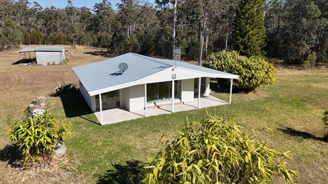 177 Crowther Drive Kundabung NSW 2441