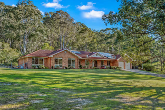 12 Timbertop Road Glen Oak NSW 2320