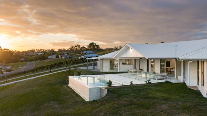 33 Swagmans Ridge Chatsworth QLD 4570