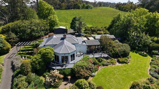 10 Porter Lane Mirboo North VIC 3871