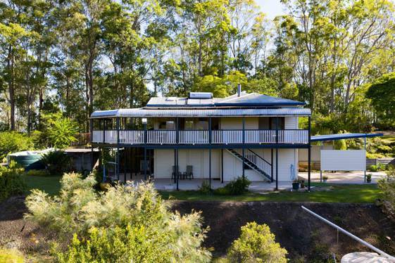 15 Phillips Road Ross Creek QLD 4570