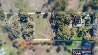 Farm Property for Sale - 275 Eastleigh Place Mount Helena WA 6082