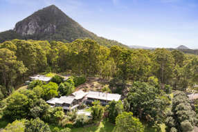 51 Hollis Road Pomona QLD 4568