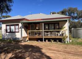 Farm Property for Sale -  45 Penny Street Kauring WA 6302