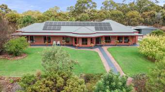 Farm Property for Sale - 59 William Gilbert Avenue Cockatoo Valley SA 5351