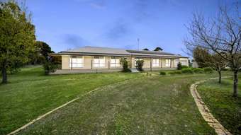 Farm Property for Sale - 5 Woodlands Road Enfield VIC 3352