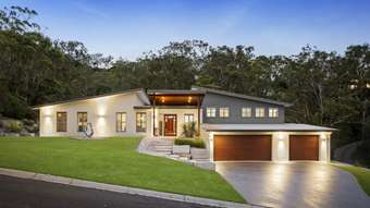 Farm Property for Sale - 14 Rangeview Drive Top Camp QLD 4350