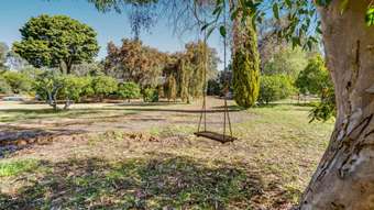 Farm Property for Sale - 64 Cross Road Bedfordale WA 6112