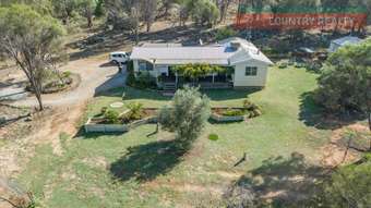 Farm Property for Sale - 20 Thomas Street Spencers Brook WA 6401