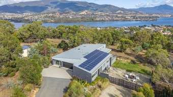 Farm Property for Sale - 15 Rosella Crescent Old Beach TAS 7017