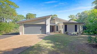 Farm Property for Sale - 28 Lagoon Drive Moore Park Beach QLD 4670