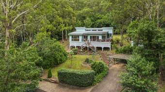 Farm Property for Sale - 11 Dippel Street Middle Ridge QLD 4350