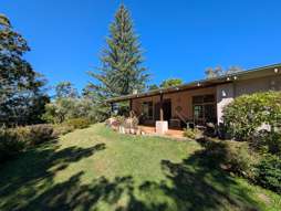 1190 Campbells Pockets Road Mount Mee QLD 4521