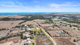 Farm Property for Sale - 64 Morcombe Road Moonta Mines SA 5558