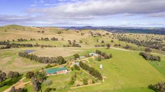 Farm Property for Sale - 1580 Reg Hailstone Way Woodstock NSW 2793