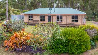 Farm Property for Sale - 86 Simpsons Road Bullyard QLD 4671