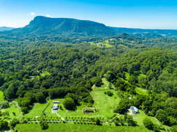 61 Tallowood Road Lillian Rock NSW 2480