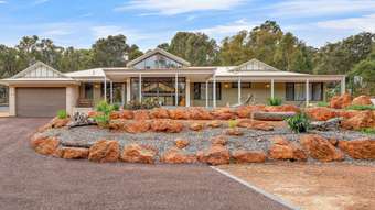 Farm Property for Sale - 37 Grieve Way Bedfordale WA 6112