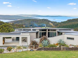 384 Saddle Road Kettering TAS 7155