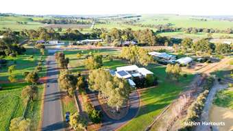 Farm Property for Sale - 13 Rackenford Drive Gingin WA 6503