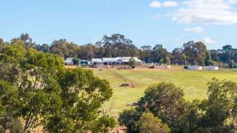 Farm Property for Sale - Wooroloo WA 6558