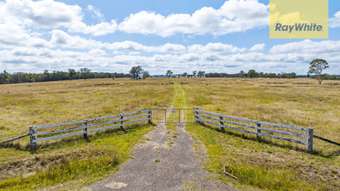 Farm Property for Sale - 211 Fernleigh Close Goulburn NSW 2580