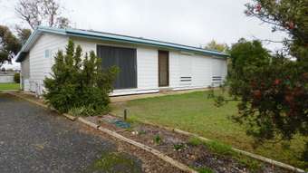 Farm Property for Sale - 18 Third Street Wolseley SA 5269