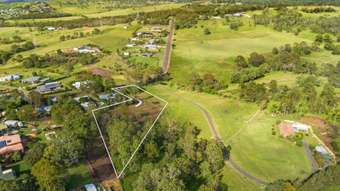 Farm Property for Sale - 32 Tranter Street Top Camp QLD 4350