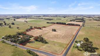 Farm Property for Sale - 153 Bishop Road Worrolong SA 5291