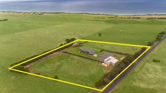 Farm Property for Sale - 19 Snapper Point Road Allestree VIC 3305