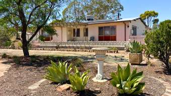 Farm Property for Sale - 48 Forrest Street Kellerberrin WA 6410