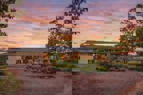 16 Collaroy Avenue Barrington NSW 2422