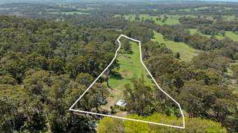 Farm Property for Sale - 14 Gum Road Caveat VIC 3660