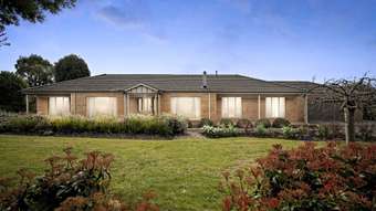 Farm Property for Sale - 3 Alistair Street Cardigan Village VIC 3352